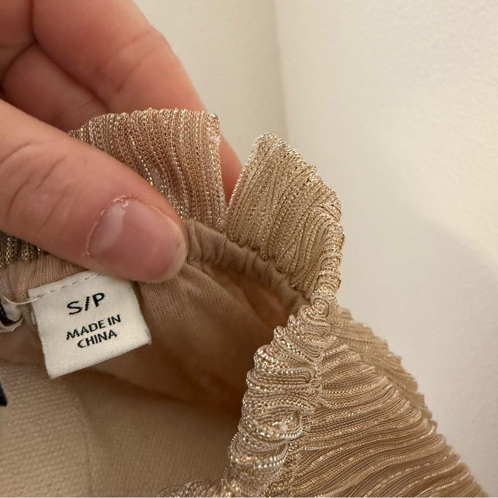 [Joie] Metallic Sheer Blouse in Gold -‎ Size Small - Picture 4 of 7